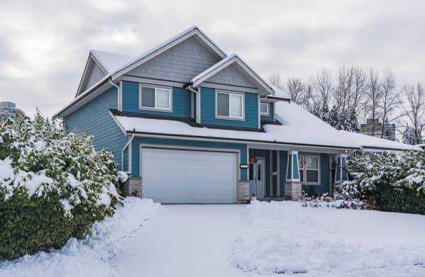 Keep Your Lawn Healthy This Winter