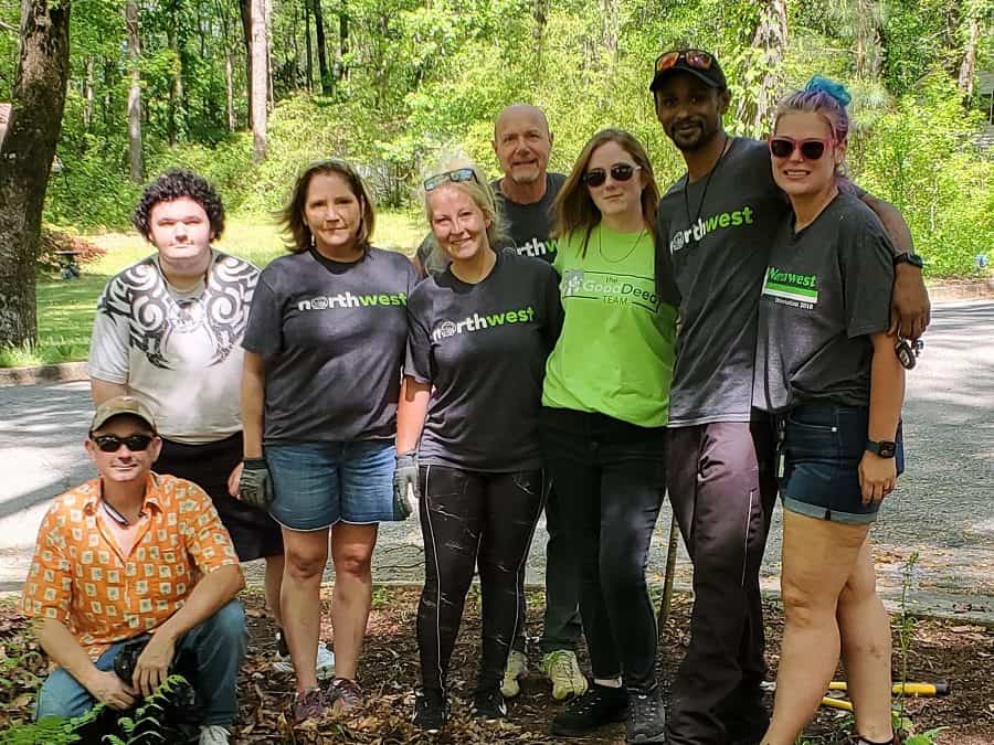 Newnan Service Center Offers a Lending Hand to Help Clean Up Yard